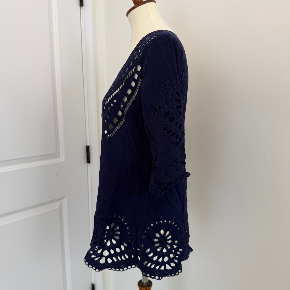 Solitaire Swim Navy Blue Eyelet Lace 3/4 Sleeve Tunic Top Women M Resortwear - Picture 3 of 11